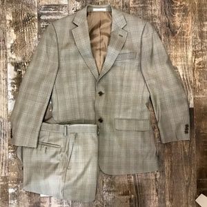 MICHAEL KORS SUIT